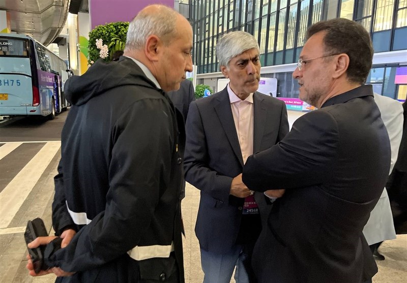 بازی‌های آسیایی 2022 هانگژو , کیومرث هاشمی , وزارت ورزش و جوانان , 