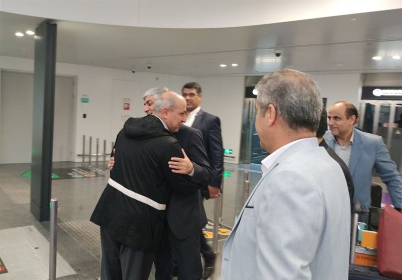 بازی‌های آسیایی 2022 هانگژو , کیومرث هاشمی , وزارت ورزش و جوانان , 