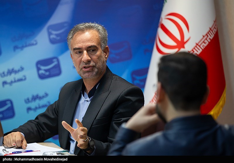 اعتبارزدایی از اسناد عادی , مجمع تشخیص مصلحت نظام , مجلس شورای اسلامی ایران , امام خمینی , آیت‌الله سید علی خامنه‌ای , قانون , سازمان ثبت اسناد و املاک کشور , 