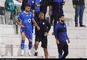 مدافع استقلال دربی را از دست داد؟