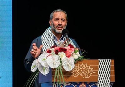فرمانده هوافضای سپاه: موشک‌ها و پهپادها بر دشمن قفل شده است