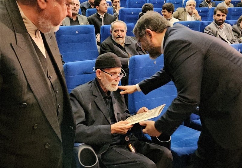 مداح