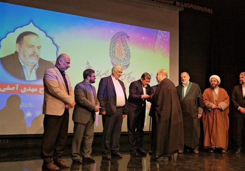 مداح