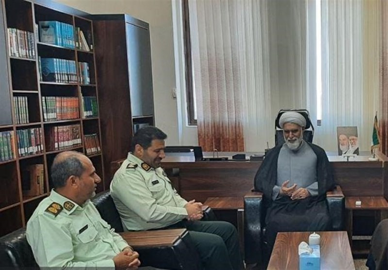 تاکید امام جمعه کیش بر تقویت امور فرهنگی و اجتماعی جزیره