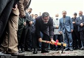 محمدمهدی اسماعیلی وزیر فرهنگ و ارشاد اسلامی کلنگ  احداث حریم مجموعه تئاتر شهر به زمین می زند