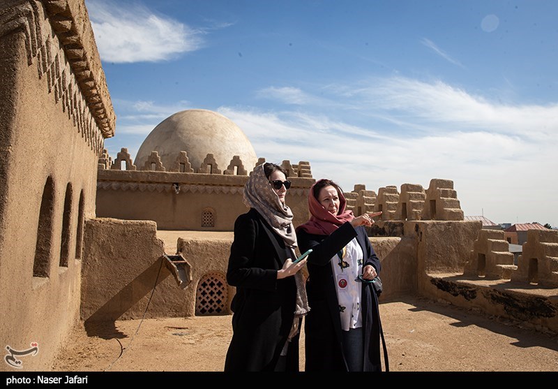 بازدید سینماگران خارجی جشنواره فجر از شهرک سینمایی غزالی