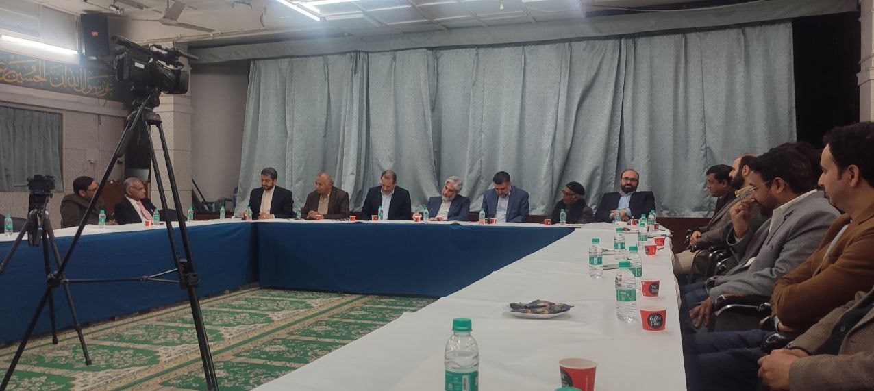نمایشگاه کتاب دهلی , کشور هند , کتاب و ادبیات , زبان فارسی , شعر فارسی , کتاب , 