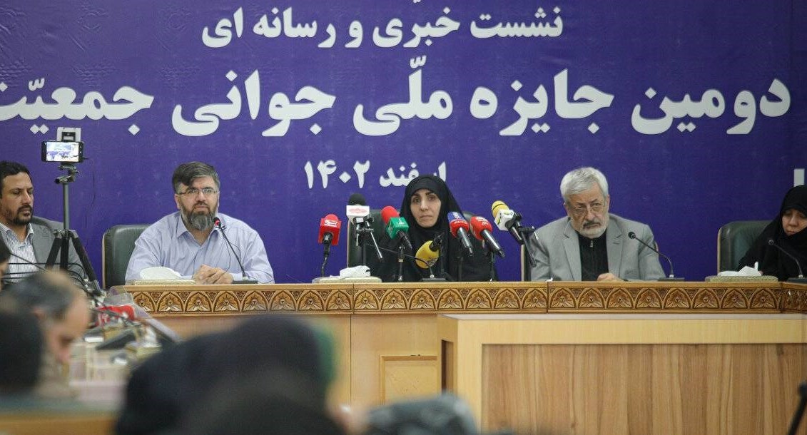 زنان , زنان و خانواده , کاهش جمعیت , قانون حمایت از خانواده و جوانی جمعیت , حقوق کودک , مهدکودک , 