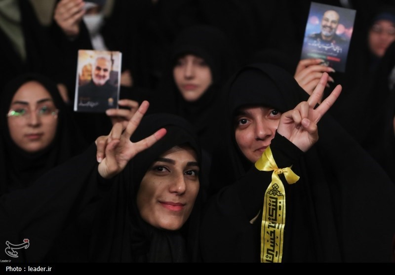 دانشگاه های جمهوری اسلامی ایران , رهبر انقلاب , تشکلهای دانشجویی , بسیج دانشجویی , انجمن اسلامی دانشجویان مستقل , دفتر تحکیم وحدت , اتحادیه جامعه اسلامی دانشجویان ,