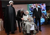 تقدیر از حجت‌الاسلام قرائتی در دانشگاه علامه‌ طباطبایی