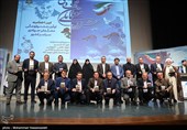معلمانی که در مبارزه با محرومیت خود را به آب‌و‌آتش می‌زنند!
