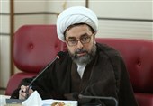 نقش هدایت‌گری مداحان در جامعه تاثیرگذار است