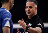 پیمان اکبری سرمربی تیم والیبال پیکان شد