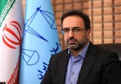مدعی ارتباط با مقامات چگونه مردم را سرکیسه می‌کرد؟
