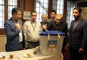 ولایتی در انتخابات ریاست جمهوری شرکت کرد