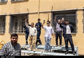 حضور مسعود پزشکیان در شعبه اخذ رأی