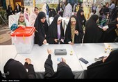 ساعات پایانی انتخابات ریاست جمهوری در امامزاده صالح (ع)