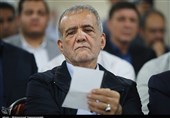 نامه دانشجویان بسیجی به پزشکیان درباره عملکرد 4 ماهه دولت
