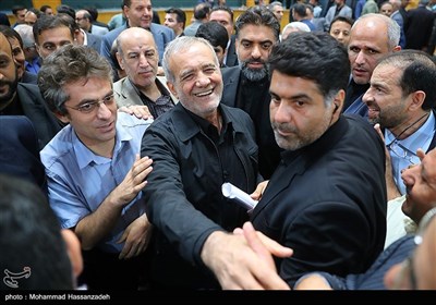 همایش اعضای کمیته‌های مشورتی انتخاب دولت چهاردهم