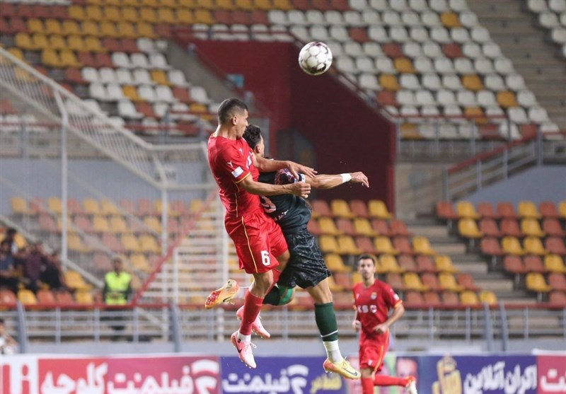 Foolad Snatches Late Victory over Zob Ahan: IPL