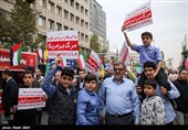 شعار 13 آبان باید فریاد خون‌خواهی رهبر شهید و شهدای دانش آموز باشد