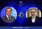 عراقجی وغروسی یبحثان هاتفیاً مستجدات المفاوضات الإیرانیة الأمریکیة