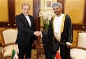 گفت‌وگوی تلفنی وزرای خارجه ایران و عمان