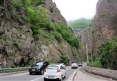 آخرین وضعیت ترافیکی محورهای شمالی/ ترافیک سنگین در جاده چالوس