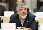پولادگر: دقیق‌ترین و کارشناسی‌ترین نکات ورزش را از رهبر می‌شنیدیم