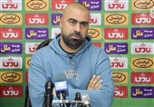 زارع: می‌توانستم بازیکنان تیمم را 2 بار تعویض می‌کردم!