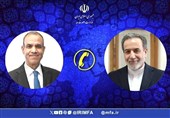وزیرا خارجیة إیران ومصر یبحثان هاتفیاً تطورات المنطقة وجهود خفض التوتر