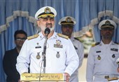 قائد البحریة الإیرانیة: أغلقنا مضیق هرمز من جهة بحر العرب