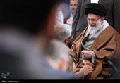 چرا رهبر شهید انقلاب زبان فارسی را کلید صدور انقلاب می‌دانستند؟
