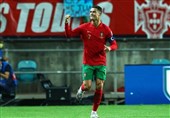 فاصله گرفتن رونالدو از پله و نیمار