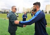 حضور نظری جویباری در تمرین استقلال