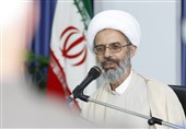 امام جمعه بجنورد خواستار بازنگری‌ نظارت بر کنسرت‌ها شد