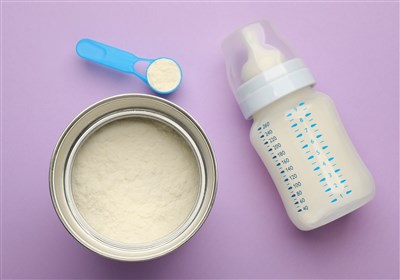 کمبود شیرخشک نداریم/ چگونگی تخصیص سهمیه شیرخشک نوزادان