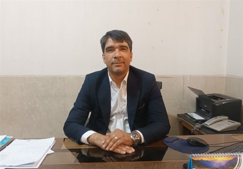 کاهش نرخ بیکاری اردستان از 10.7 به 5.9 درصد رسید
