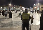 خدمت در بهشت؛ سه ساعت عاشقی در حریم رضوی