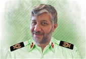 پلیسی که برای دفاع از حرم "حق ماموریت" نگرفت/ شهید فراجا، جانباز دفاع از حرم هم بود