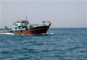 توقیف 2 شناور تجاری حامل کالای قاچاق در سواحل شمال استان بوشهر