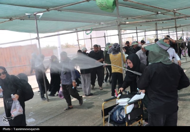 مرز مهران با تردد 220 هزار زائر در یک شبانه‌روز رکورد زد