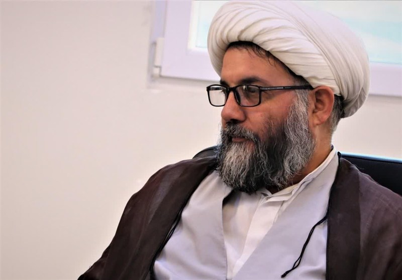 دانش باید استقلال بیاورد نه وابستگی