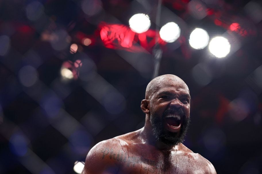 MMA , 