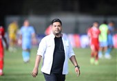 اخباری: باید به سبک بازی چادرملو احترام گذاشت/ یک امتیاز در غربت گرفتیم