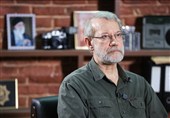 لاریجانی: الأمریکیون یُصرّون على التفاوض بشأن الصواریخ