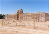 رازگشایی از قلعه سنگی؛ چرا درهای اثر جهانی پرند بسته است؟