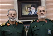 اللواء موسوی خلال لقائه قائد الحرس الثوری: القوات المسلحة جاهزة للتصدی لأی اعتداء محتمل