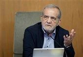 الرئیس الإیرانی تعلیقاً على الاشتباک بین باکستان وأفغانستان: على الدول الإسلامیة أن تخطو فی طریق السلام والأخوّة