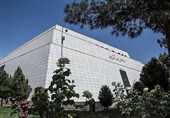 سفر به تاریخ ایران در موزه جنوب شرق؛ از معماری شگفت‌انگیز تا شاهکارهای سفالین شهر سوخته